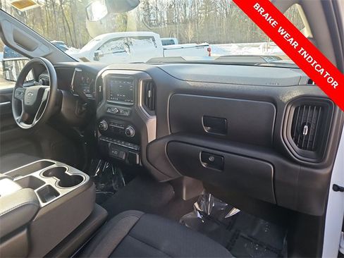 Used 2022 Chevrolet Silverado 1500 Custom Trail Boss image 28