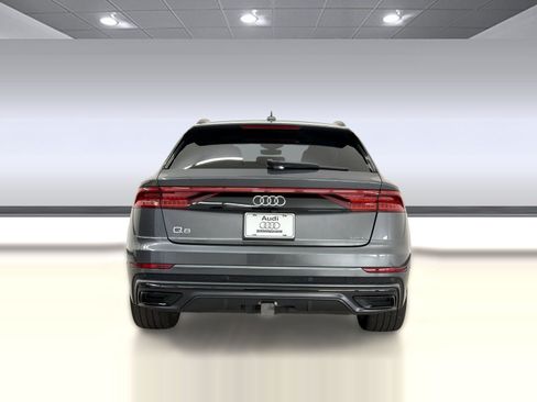 Used 2023 Audi Q8 Prestige AWD/4WD image 10