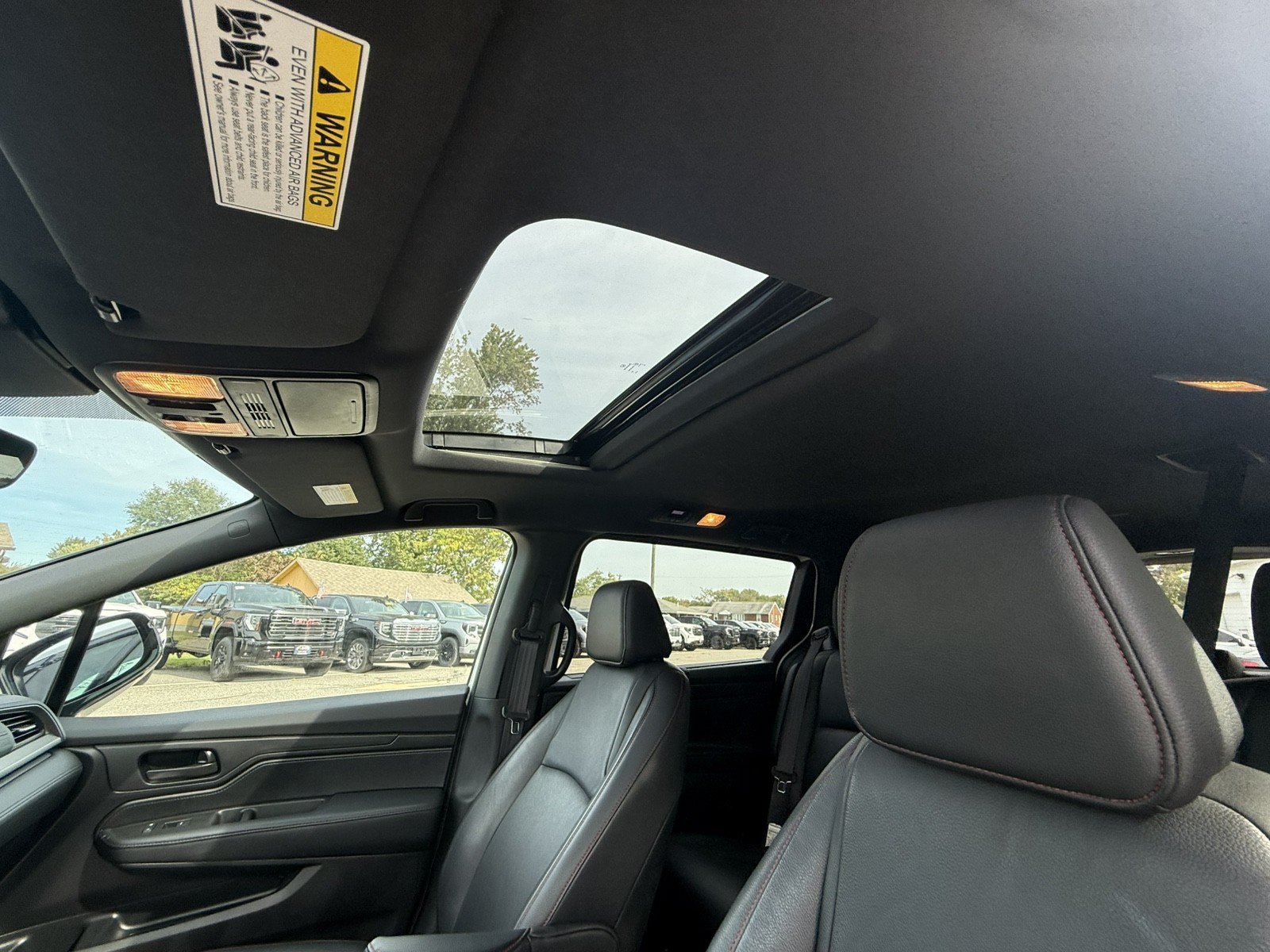 Used 2025 Honda Odyssey Sport-L image 24
