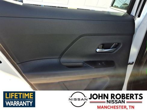 New 2026 Nissan Kicks SV image 9