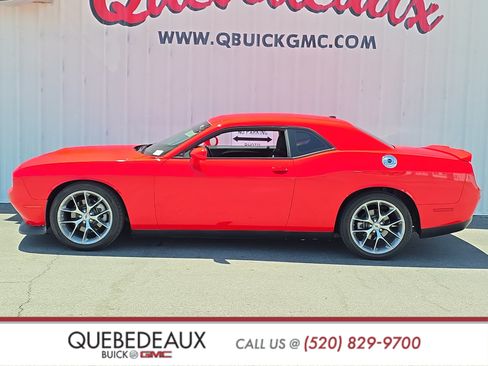 Used 2022 Dodge Challenger GT RWD image 4