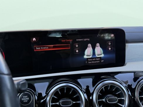 Used 2022 Mercedes-Benz CLA 250 image 33