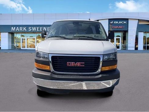 New 2025 GMC Savana 2500 Extended w/ Driver Convenience Package image 3