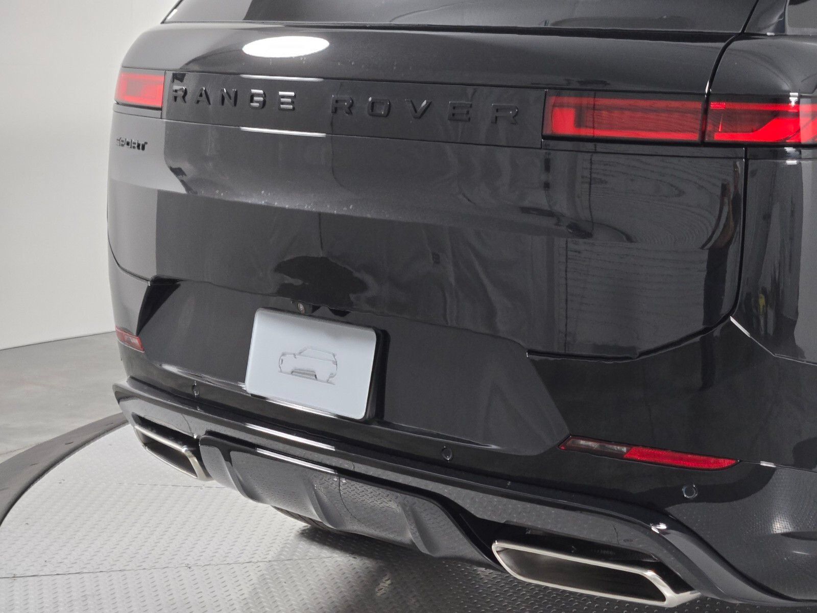 New 2026 Land Rover Range Rover Sport Dynamic SE AWD/4WD image 7