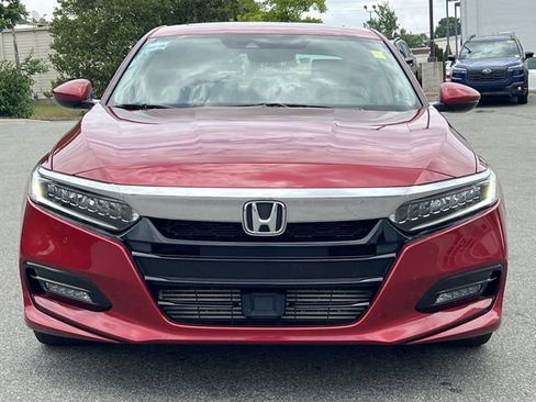 Used 2019 Honda Accord Touring image 17