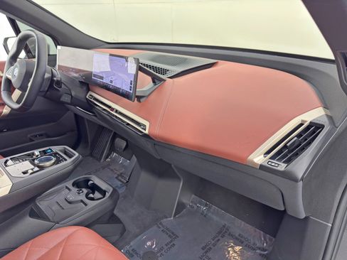 Used 2024 BMW iX xDrive50 w/ Premium Package image 14