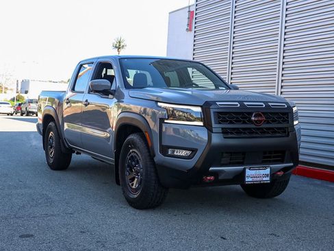 New 2026 Nissan Frontier Pro-X w/ Pro-X Convenience Package image 2