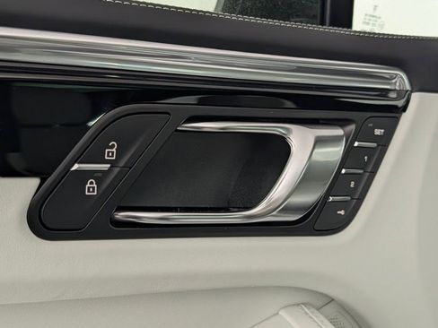 New 2026 Porsche Macan S AWD/4WD image 26