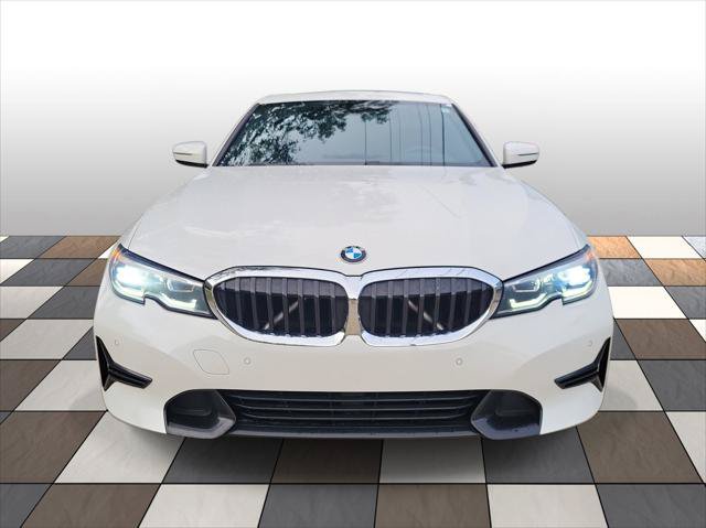 Used 2020 BMW 330i Sedan w/ Convenience Package RWD image 2