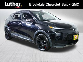 Used 2023 Chevrolet Bolt EUV Premier w/ Sun & Sound Package FWD video 1