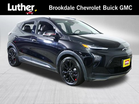 Used 2023 Chevrolet Bolt EUV Premier w/ Sun & Sound Package FWD image 1