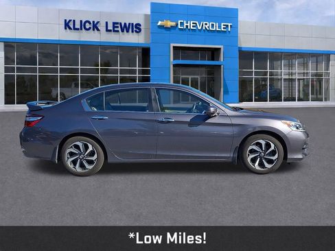 Used 2016 Honda Accord EX-L image 9