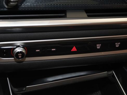 Used 2024 BMW X6 xDrive40i image 40