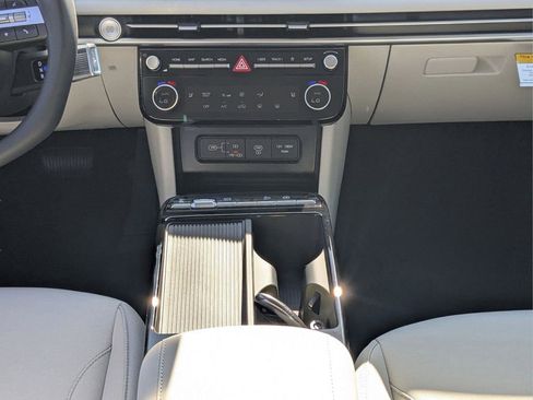 New 2026 Hyundai Tucson SEL image 17