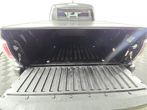 Used 2023 Toyota Tacoma TRD Off-Road image 16