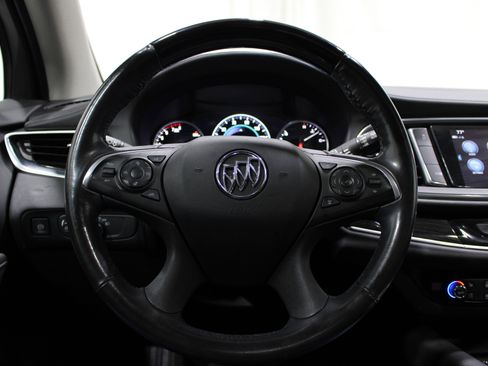 Used 2019 Buick Enclave Avenir w/ Avenir Technology Package FWD image 13