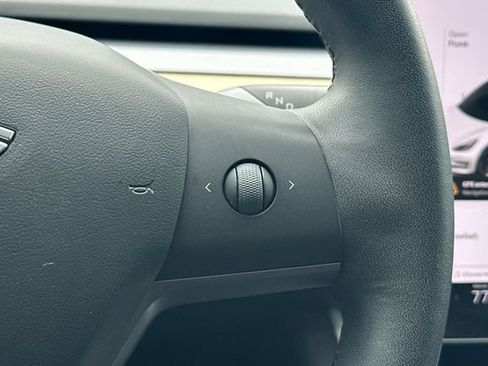 Used 2020 Tesla Model 3 image 27