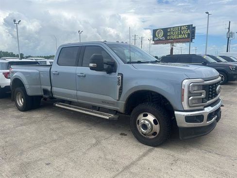 Used 2024 Ford F350 Lariat AWD/4WD image 1
