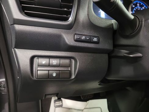 Used 2020 Nissan Leaf S Plus image 19