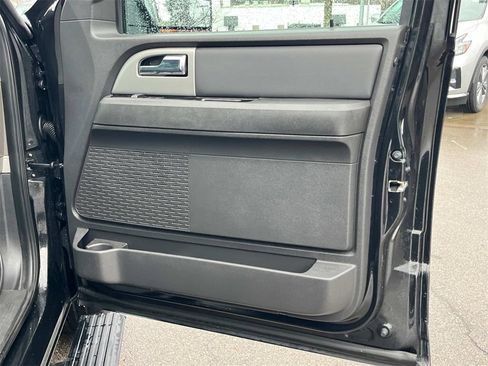 Used 2013 Ford Expedition EL Limited image 27