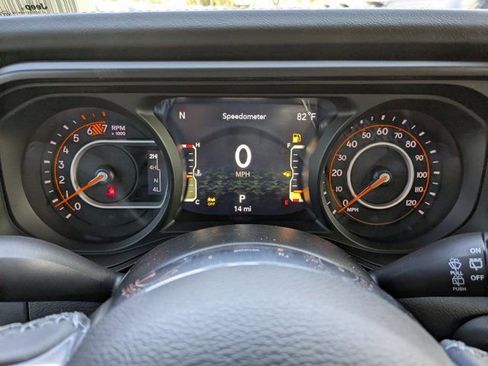 New 2026 Jeep Wrangler Unlimited Sahara AWD/4WD image 27