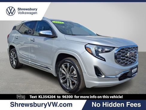 Used 2019 GMC Terrain Denali w/ Driver Alert Package II image 1