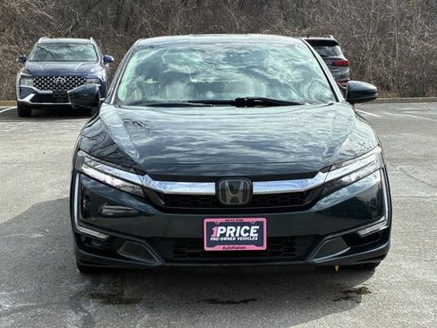 Used 2018 Honda Clarity Plug-In Hybrid image 2