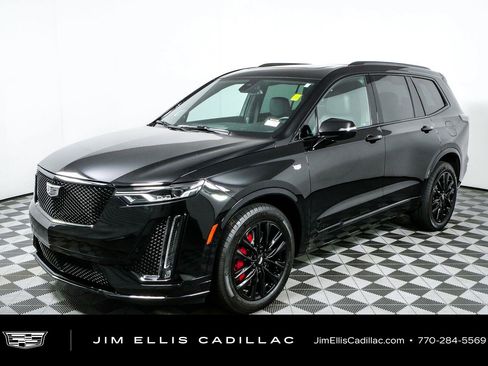 Used 2024 Cadillac XT6 Sport w/ LPO, ONYX Package AWD/4WD image 27