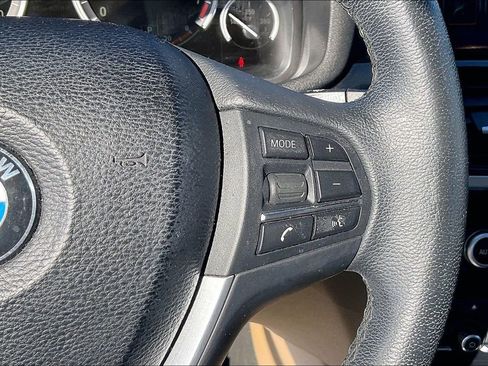 Used 2017 BMW X3 xDrive28i image 12