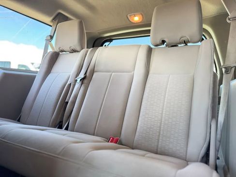 Used 2011 Ford Expedition EL XLT image 15