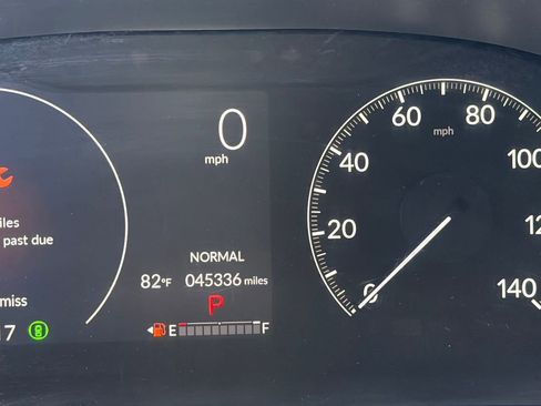 Used 2023 Honda HR-V LX image 10