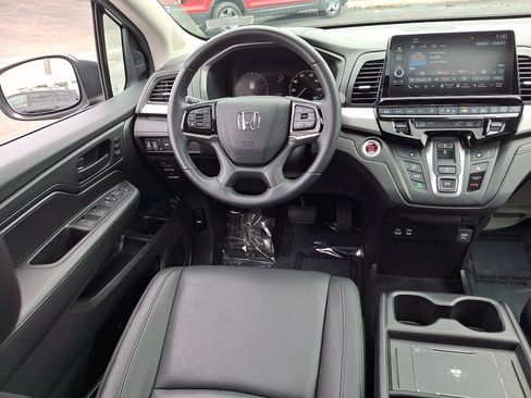 Used 2025 Honda Odyssey EX-L image 10