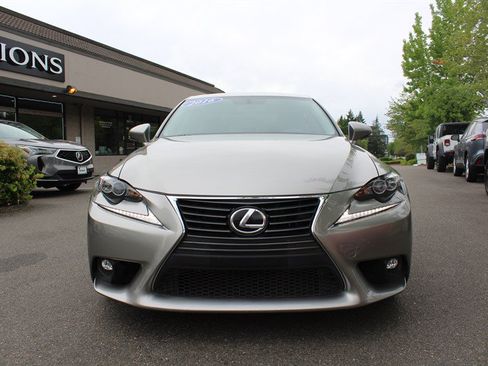 Used 2016 Lexus IS 300 AWD w/ Navigation System Package image 7