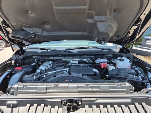 New 2026 GMC Sierra 2500 AT4 w/ AT4 Premium Plus Package AWD/4WD image 17