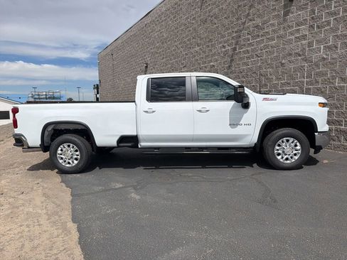 New 2026 Chevrolet Silverado 3500 LT w/ All Star Edition AWD/4WD image 2