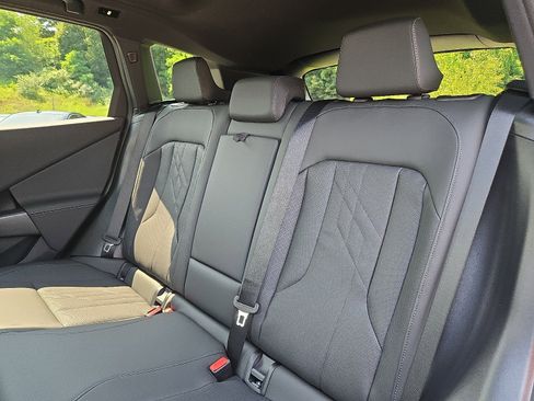 Used 2025 BMW X3 xDrive30i w/ Premium Package image 5