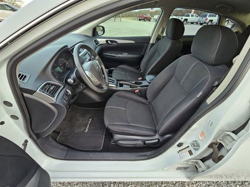 Used 2016 Nissan Sentra S image 15