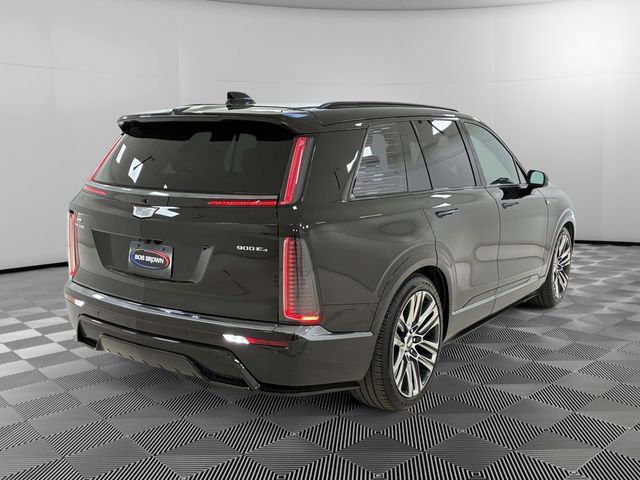 Certified 2026 Cadillac Vistiq Platinum w/ LPO, Floor Liner Package AWD/4WD image 5