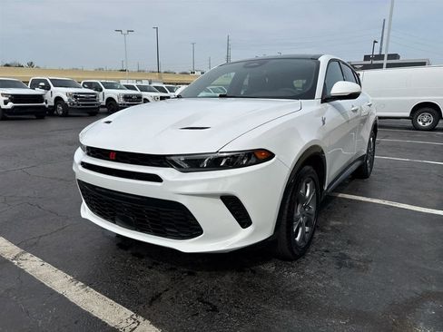 Used 2024 Dodge Hornet R/T Plus image 4