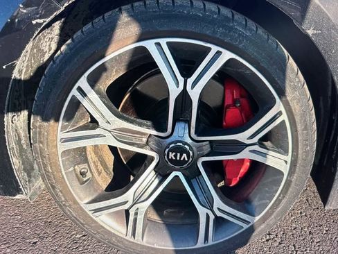 Used 2019 Kia Stinger GT image 6
