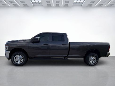 New 2026 RAM 2500 Tradesman AWD/4WD image 6