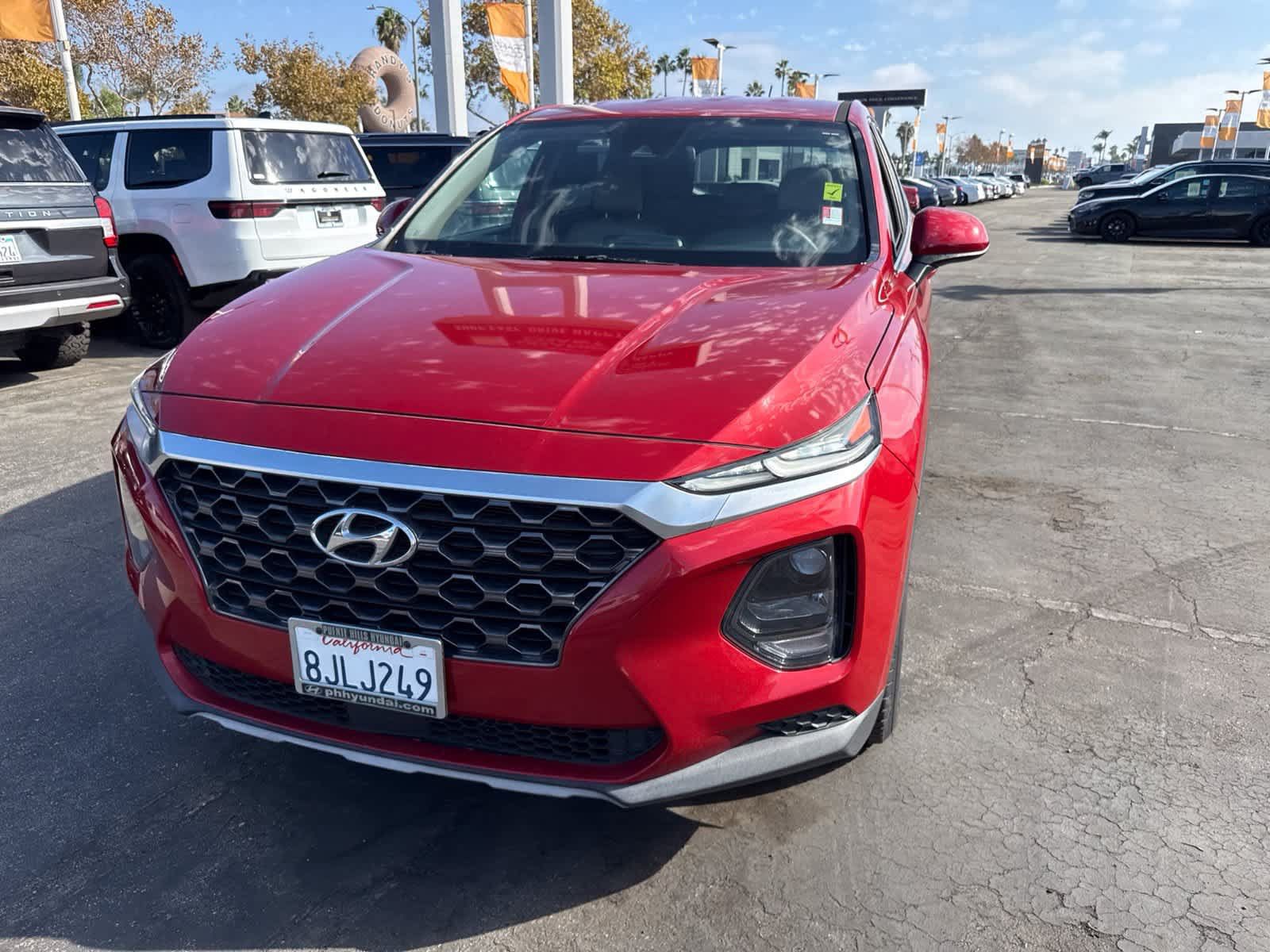 Used 2019 Hyundai Santa Fe SE FWD image 3