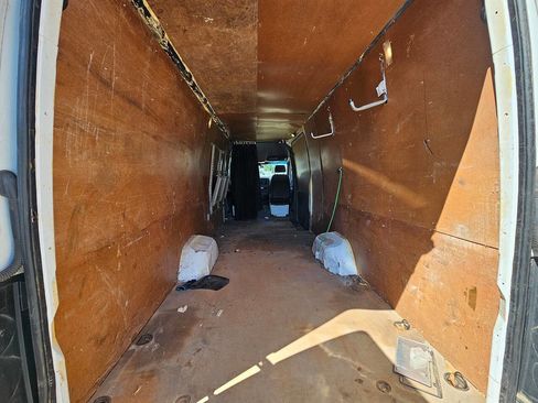 Used 2022 Mercedes-Benz Sprinter 3500 image 7