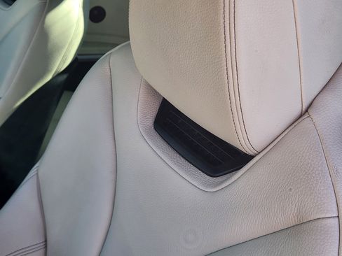 Used 2020 BMW 430i Convertible w/ M Sport Package image 19