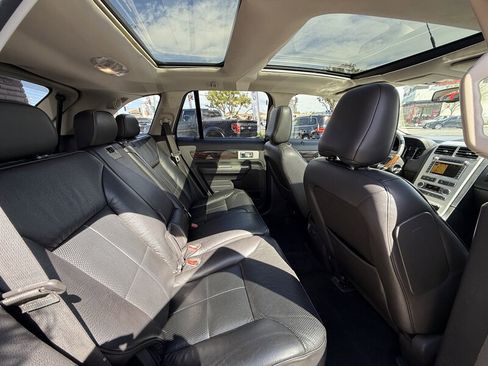 Used 2010 Lincoln MKX 2WD image 40