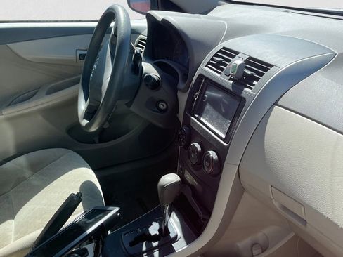 Used 2009 Toyota Corolla FWD image 5