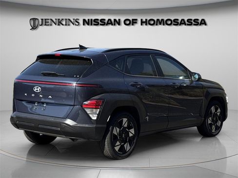 Used 2024 Hyundai Kona SEL image 14