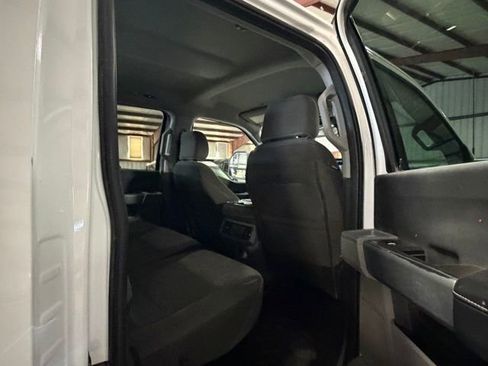 Used 2024 Ford F250 XLT w/ FX4 Off-Road Package image 12