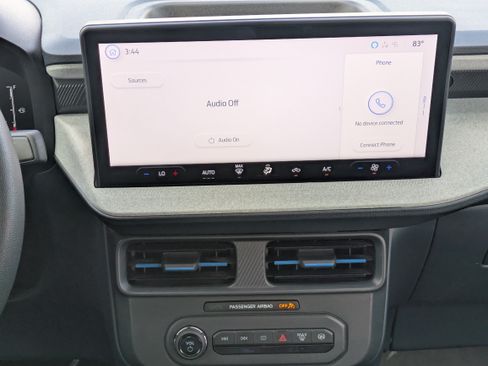 Used 2025 Ford Maverick XLT FWD image 18