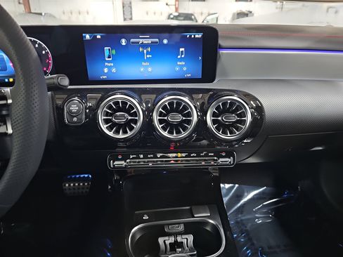 New 2026 Mercedes-Benz CLA 250 4MATIC image 21